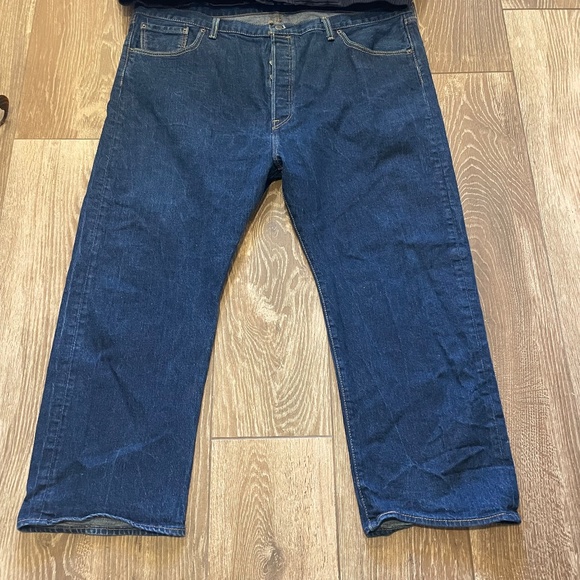 Levi's Original 501 Button Fly Denim Pre-washed Straight Leg Jeans 44x27 - Picture 2 of 16